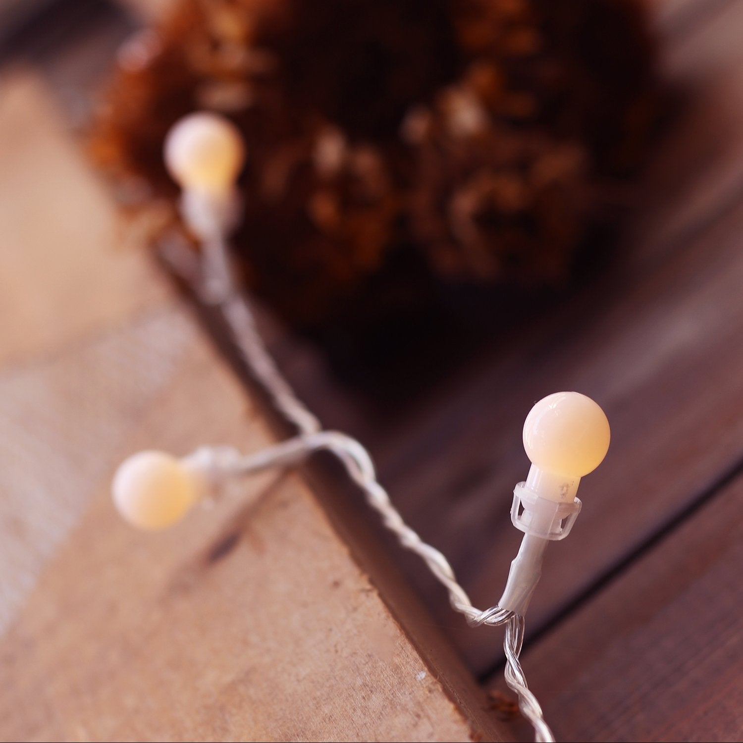 003_3_dd4f9509-f04e-454c-b992-7749a39587c8 KooPower Battery-powered and USB-plug 11m/36ft 100-LED Ball String Lights
